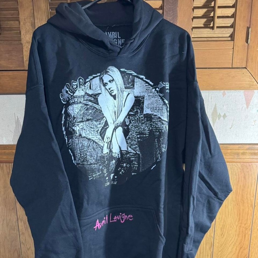 Avril Lavigne black hoodie NWT Size XXXL